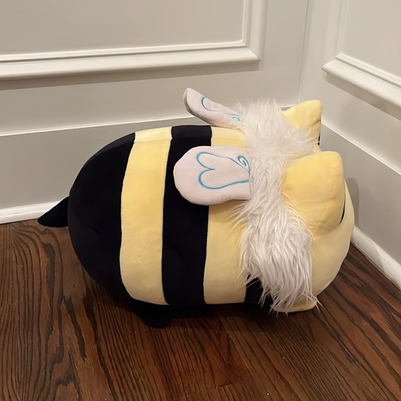 Meowchi Queen Bee large plush - Picture 6 of 10